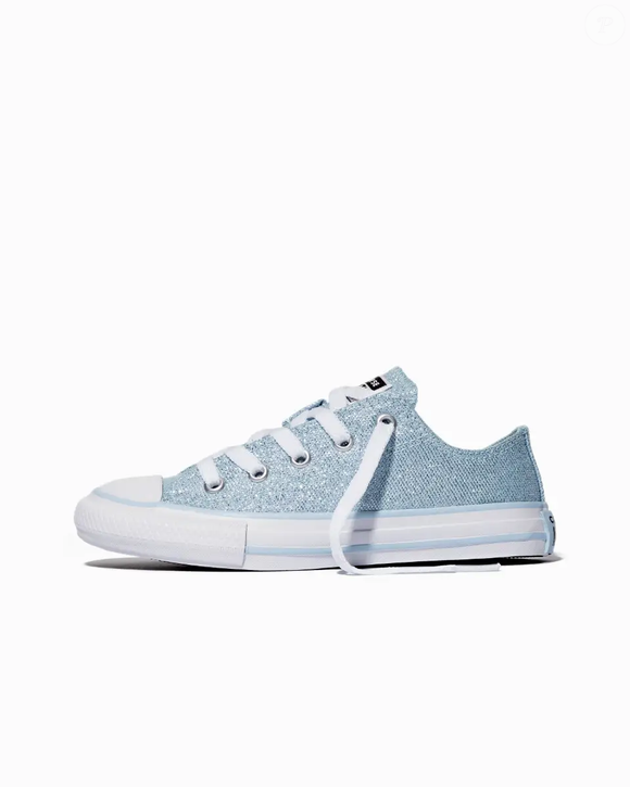 O brilho virou tendência! Novo Chuck Taylor All Star Shine aposta em tecido lurex, acabamento metálico e visual sofisticado para 2026