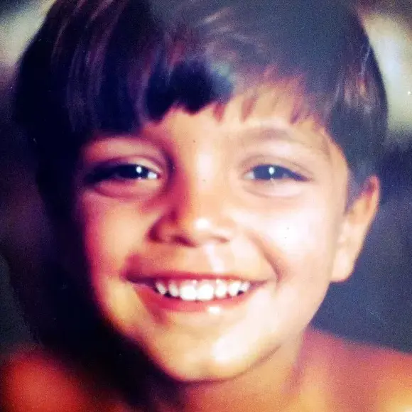 Rodrigo Simas é do signo de Capricórnio.