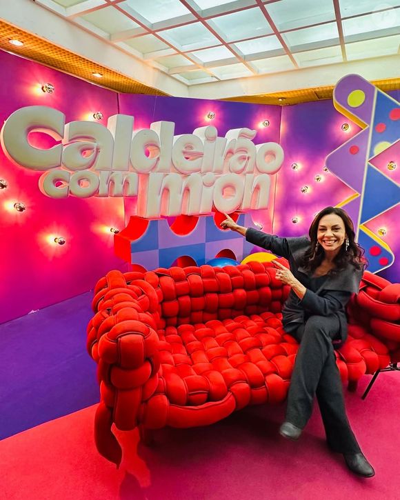 Carla Marins, atualmente com 56 anos, tem alguns segredos para manter sua saúde e boa forma