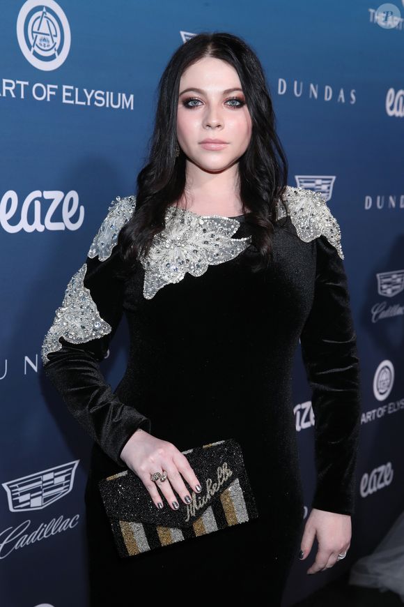 2019: Michelle Trachtenberg participava de eventos com recorrência