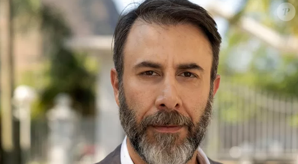 Danilo Grangheia, o Hugo, tem cenas cômicas na novela Mania de Você