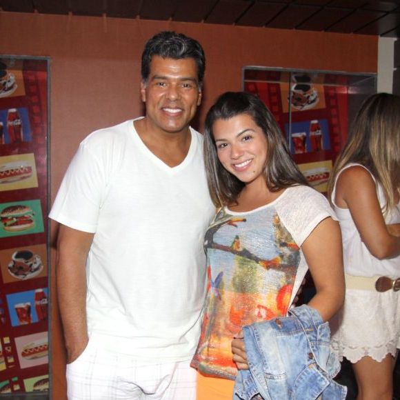 O ator Maurício Mattar, de 61 com a filha, Petra Mattar, de 31 anos