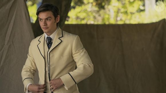 O momento bastante íntimo foi ideia da atriz Millie Bobby Brown, que se inspirou em sua própria experiência pessoal