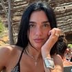 O refúgio espanhol de Dua Lipa (30 anos) é uma pequena vila nas Ilhas Baleares: 'As pessoas aqui na Espanha têm muita luz'