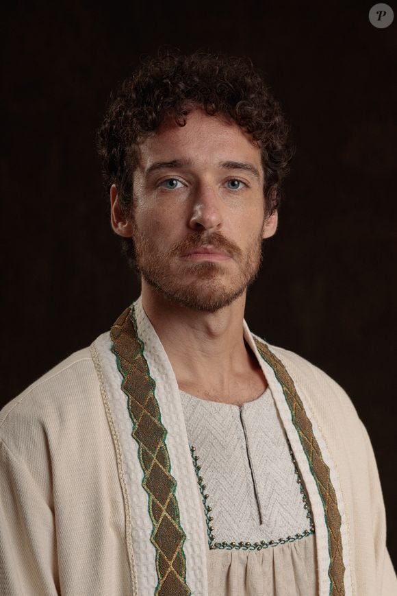 'Paulo, o Apóstolo': Rafael Dib é o Estevão