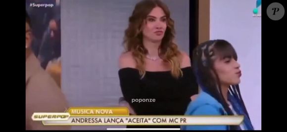 Expressão de Luciana Gimenez chama atenção durante performance ousada de Andressa Urach no "SuperPop"