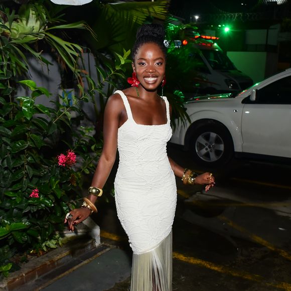 Clara Moneke em festa de confraternização da novela 'Dona de Mim', da TV Globo
