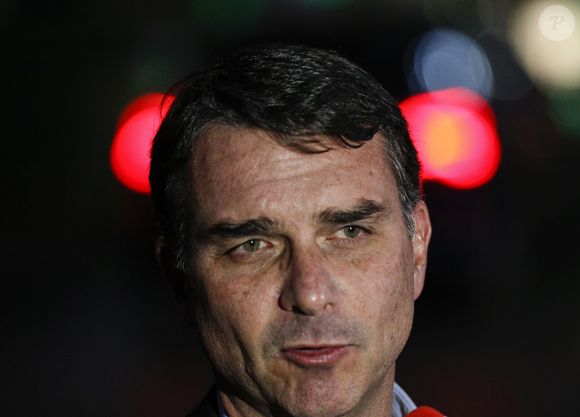 "A minha ideia é ir lá mostrar que não precisamos tratar divergências com porradaria", completou Flávio Bolsonaro