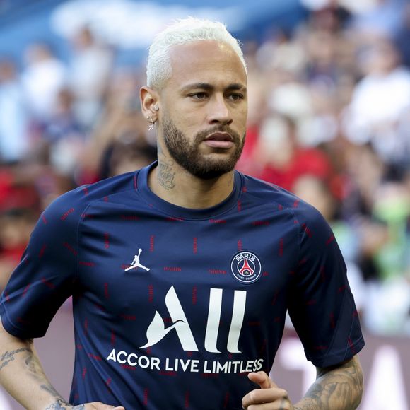 Neymar pode estar de retorno ao Santos, clube do qual foi jogador entre 2009 e 2013