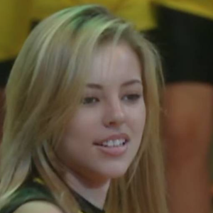 Paolla Oliveira foi assistente do 'Passa ou Repassa', do SBT.