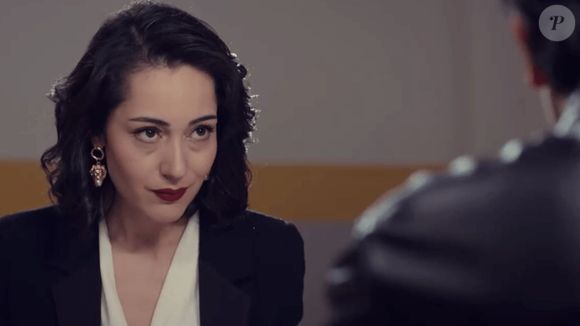 A mãe de uma amiga de Nisan reconhece Bahar e estranha a presença dela no local. Kismet percebe a situação constrangedora e tenta ajudar a protagonista da história.