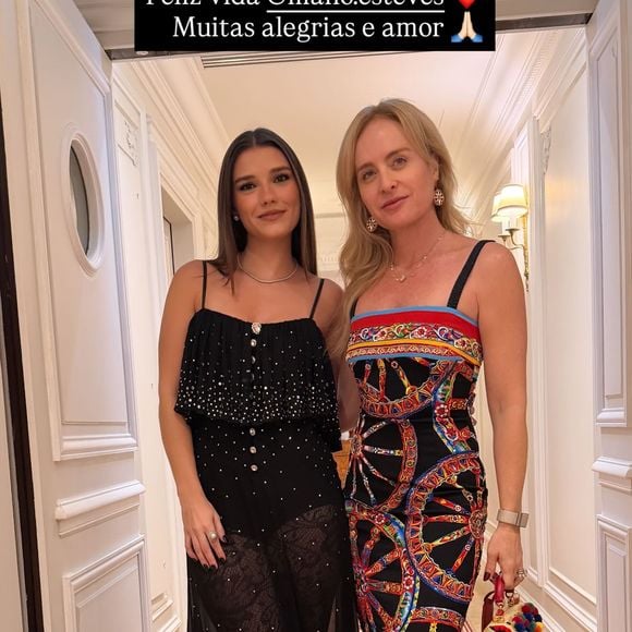 Luciano Huck e Angélica comemoraram o aniversário da nora, namorada de Joaquim Huck, em Paris