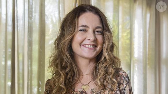 Cláudia Abreu, Filipa em 'Dona de Mim', segue dieta sem carne vermelha e com doces para manter o corpo aos 54 anos