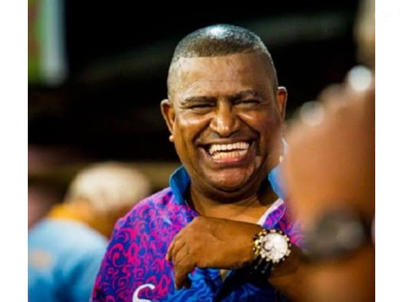 Edson Feliciano Marcondes, o Nêgo, não é um novato no Carnaval. Aos 69 anos, ele carrega na bagagem passagens por grandes escolas como Império Serrano, Imperatriz Leopoldinense, Grande Rio e Unidos da Tijuca.