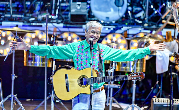 Caetano Veloso: ‘Quando compus a música, disse que tinha sido parcialmente inspirada nela. Mas Luana se precipitou e contou antes de me consultar’