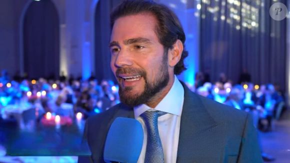 De acordo com a Revista Piauí, o apartamento de R$ 50 milhões teria sido usado por Daniel Vorcaro como parte do pagamento pela compra de um projeto de energia eólica de Fábio Faria. O ex-ministro não chegou a morar no imóvel por decisão de Patricia Abravanel