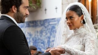 HOJE em 'Vale Tudo' (10 de julho): Casamento de Maria de Fátima e Afonso tem surra sangrenta de Solange na noiva, luxo e até show de Alok