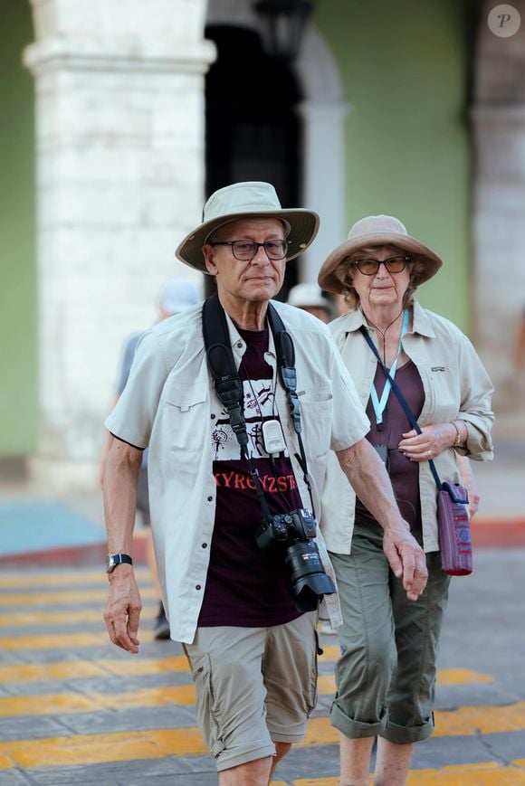Sair para caminhar ou fazer atividades curtas pela manhã também desperta o cérebro