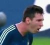 Imagens de Messi passando mal durante jogos chamaram atenção da imprensa esportiva internacional por vários anos