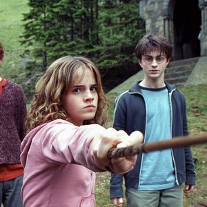 Astro de Harry Potter, Emma Watson confessa que expectativas de amizade não se cumpriram