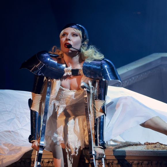 Lady Gaga vai comandar Copacabana como se fosse um quartel do pop: “Mãos pro alto!” é ordem, não pedido