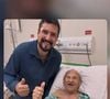 Vovô Anésio é conhecido por seus vídeos divertidos ao lado do neto Caio - na foto, idoso já no hospital após queda em casa