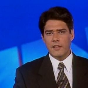 William Bonner tinha apenas 1 ano e 10 meses à frente do ‘Jornal Nacional’ quando a matéria foi publicada