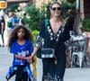 5. Em 2024, quando Lou Samuel tinha apenas 14 anos, Heidi Klum respondeu se a filha pretendia ser modelo e afirmou: "Ela tem apenas 14 anos." Na época, a modelo não indicava que a jovem seguiria imediatamente seus passos