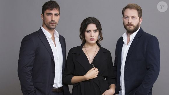 Em "Intersection", acompanhamos Ali (İbrahim Çelikkol, de Asas da Ambição), que vê seu destino se entrelaçar com duas mulheres de forma inesperada — Disponível na Netflix.