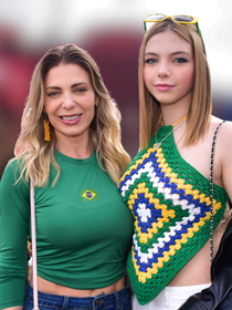 A caçulinha do Xuxa cresceu! Com crochê Brazilcore, filha de Sheila Mello com o atleta surpreende por altura aos 13 anos; mãe e filha combinam looks
