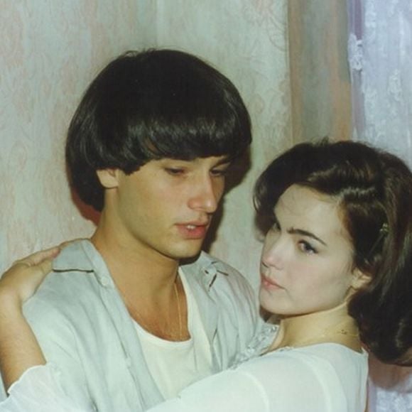 Ana Paula Arósio em 1998, ganhou notoriedade com o papel de protagonista na minissérie 'Hilda Furacão'.