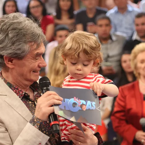 O encontro profissional virou romance — e, desde então, eles estão juntos. Casados oficialmente desde março de 2015, o casal está junto desde 2007 e tem um filho, Thomas, nascido em junho de 2015.