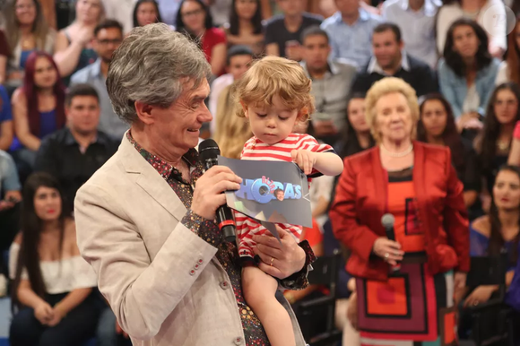 O encontro profissional virou romance — e, desde então, eles estão juntos. Casados oficialmente desde março de 2015, o casal está junto desde 2007 e tem um filho, Thomas, nascido em junho de 2015.