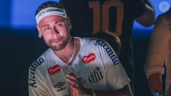 A 'novela' envolvendo Neymar na Copa continua: atacante segue tratamento e pode ficar fora do duelo decisivo contra o Haiti