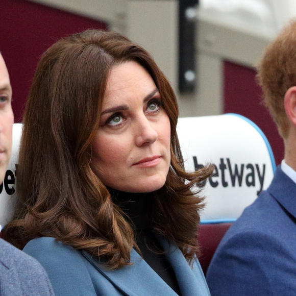 Segundo informações da BBC, príncipe William e princesa Catherine também foram informados sobre os planos de Harry e Meghan de voltar a morar no Reino Unido, anos depois de o casal deixar o país e abandonar suas funções oficiais