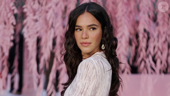 'Bruna Marquezine colocou boca?'. Entenda verdade por trás da pergunta que muita gente se pergunta sobre beleza da atriz
