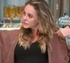 Heleninha (Paolla Oliveira) pede para tocar um mambo em pista de dança na novela 'Vale Tudo'