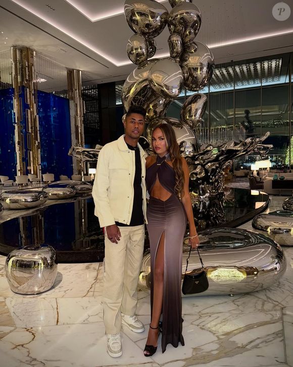 Mulher de Bruno Henrique, do Flamengo, ficou fortemente abalada com indiciamento do marido e se afastou do grupo formado por outras esposas de jogadores do rubro-negro