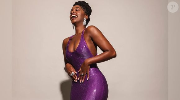 Iza usou vestido exclusivo com 1 milhão de cristais em premiação