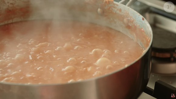 Preparo da sopa é simples, apesar de demorado, e requer o cozimento lento das cebolas