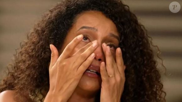 Taís Araujo gravou cena de parto para 'Terra Nostra', mas foi impedida de continuar na novela por ser jovem demais. Na época, a atriz tinha 21 anos