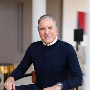 Roberto Justus não se incomoda com a piada fúnebre! O empresário afirma que é uma de suas histórias favoritas sobre a esposa