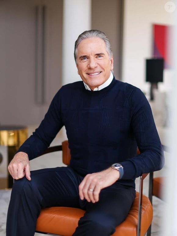 Roberto Justus não se incomoda com a piada fúnebre! O empresário afirma que é uma de suas histórias favoritas sobre a esposa