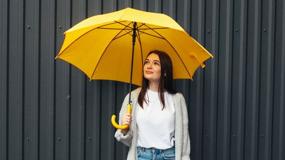 Adeus às galochas, estes tênis impermeáveis da Adidas são mais leves e estão na cor da estação