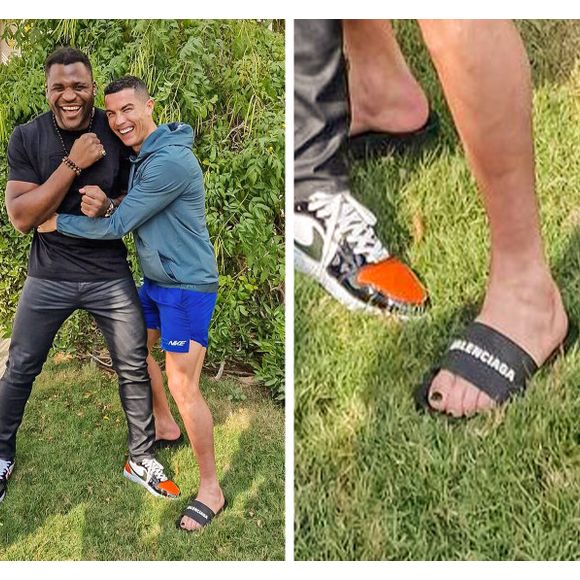 Em 2023, Cristiano Ronaldo já chamava atenção pelo detalhe nos pés. Na época, em um encontro com o lutador Francis Ngannou, as unhas do craque já apareciam pintadas de preto