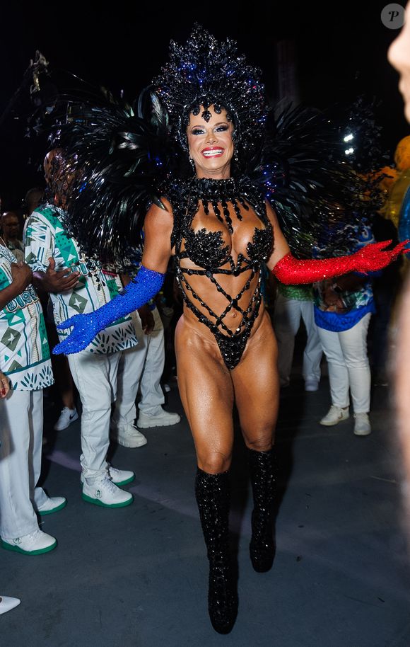 Viviane Araujo celebrou 20 anos de Mancha Verde no Carnaval 2025