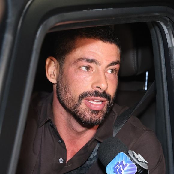 Cauã Reymond faltou à festa de Paolla Oliveira ao alegar 'compromisso inadiável'