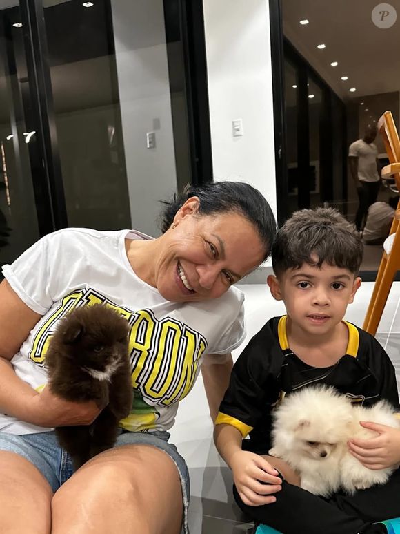 Mãe de Marília Mendonça, Ruth Moreira lamentou decisão de só poder ver o neto a cada 15 dias: 'Visitação absurda'