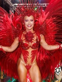 Virgínia, Mariana Goldfarb, Brunna Gonçalves e mais: Grande Rio reúne time de famosas e garante posto de escola de samba mais 'pop' do Brasil. Veja fotos dos looks!