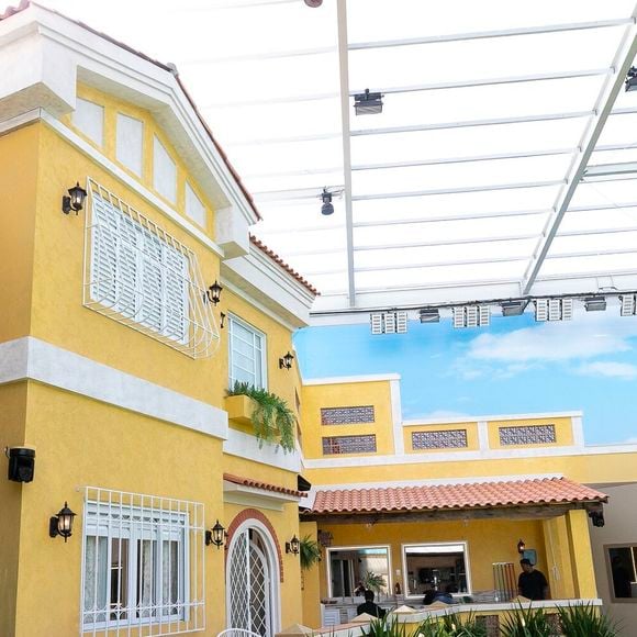 A Casa do Trampo no reality Casa do Patrão reúne participantes que enfrentam tarefas domésticas e regras mais rígidas durante o confinamento